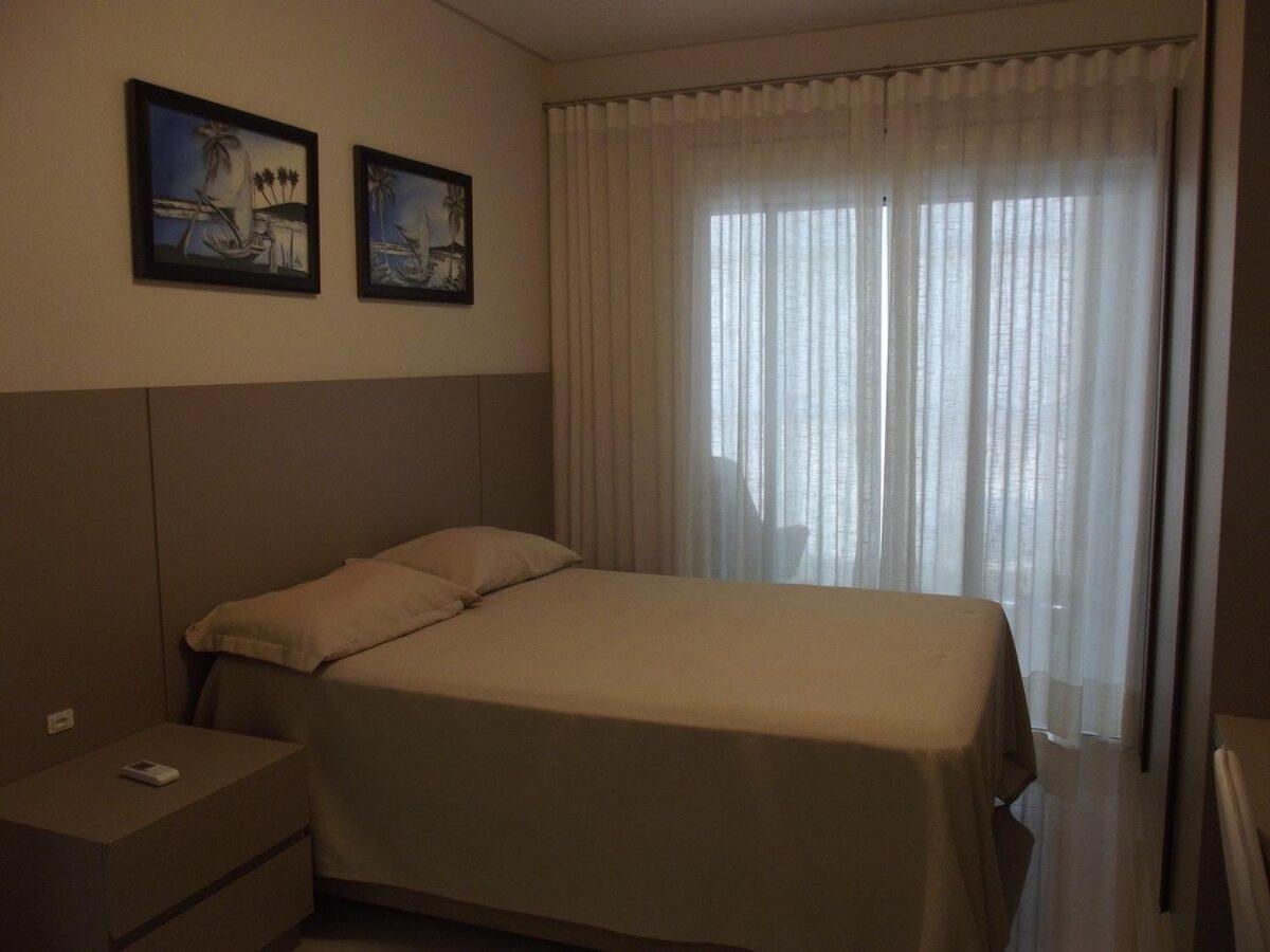 Ansnegocios Lindo Apto Praia Mariscal Casagrande- Ac Apartment บอมบินญัส ภายนอก รูปภาพ